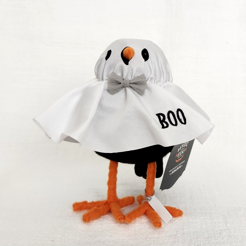 Target Hyde & Eek SOARIN Ghost Bird 2023 Halloween Featherly Friends Spritz